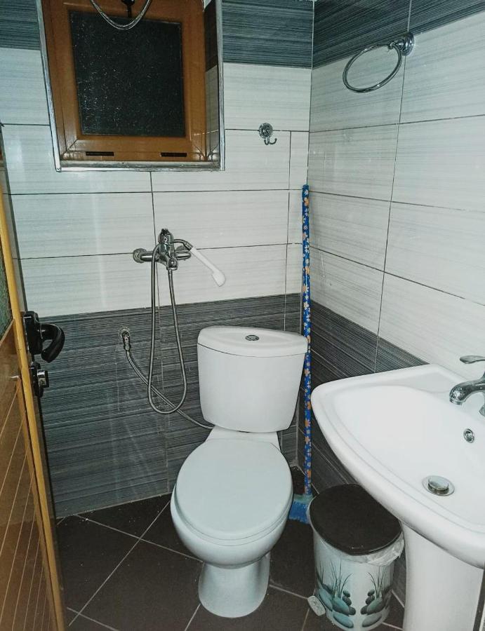 Ferienwohnung Apartament Gerdani Ksamil Exterior foto