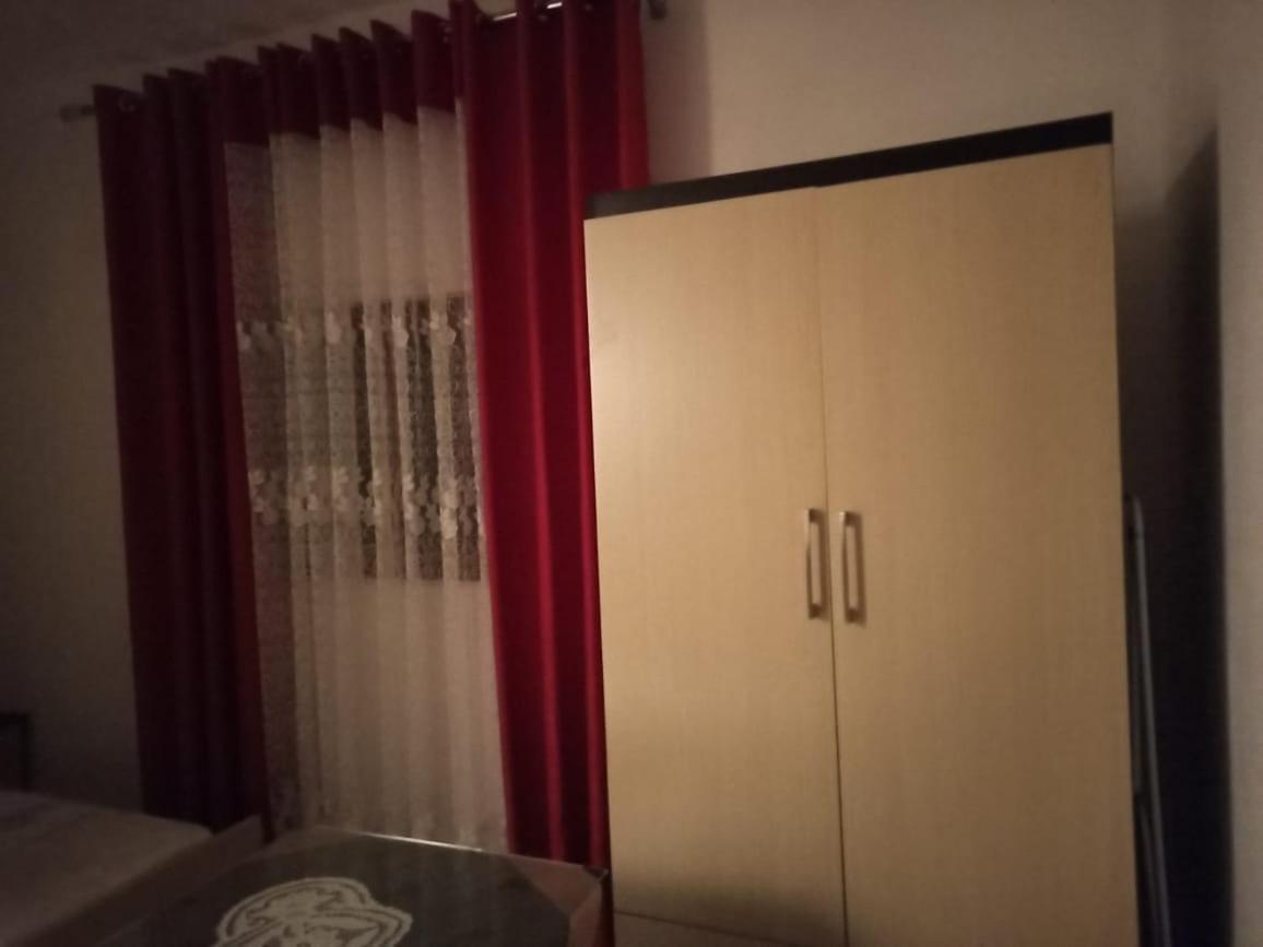 Ferienwohnung Apartament Gerdani Ksamil Exterior foto